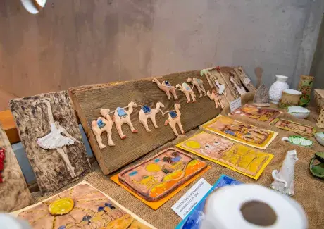 Výstava výtvarných prací a keramiky