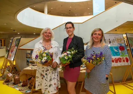 Výstava výtvarných prací a keramiky