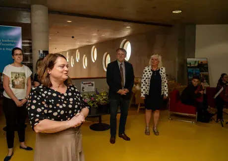 Vernisáž výstavy výtvarného oboru a keramiky