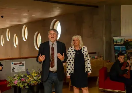 Vernisáž výstavy výtvarného oboru a keramiky