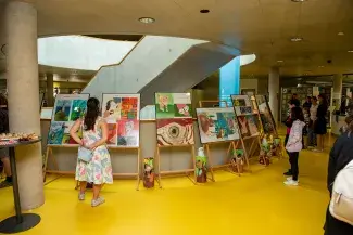 Vernisáž výstavy výtvarného oboru a keramiky